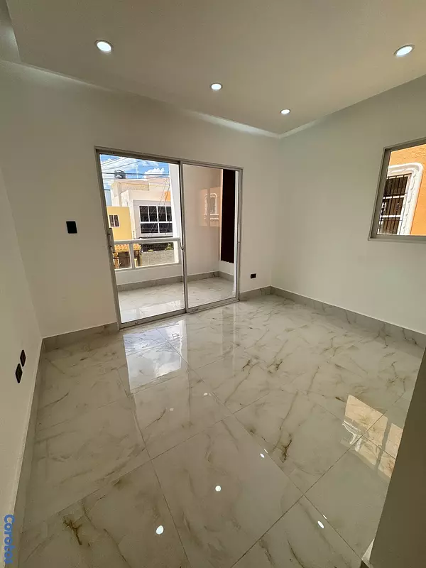 casas - venta de casa de lujo en la autopista de san Isidro brisa oriental  2