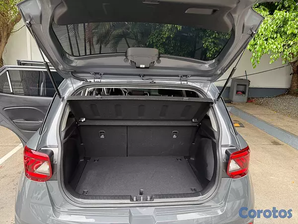 jeepetas y camionetas - Hyundai Venue 2023 FULL — Garantía vigente — Solo  4