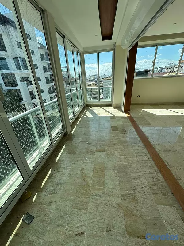 penthouses - Se vende PH en Renacimiento 7