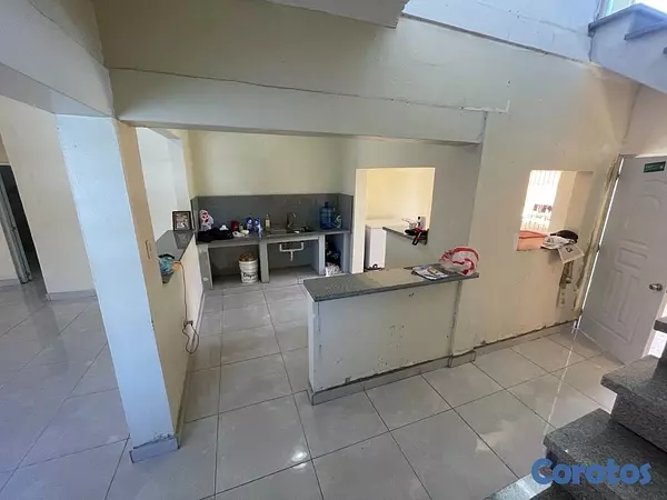 casas - Vendo casa para vivir o invertir en el Ensanche Ozama 2
