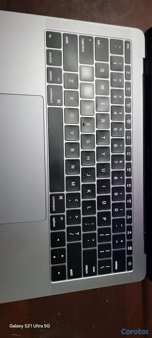 computadoras y laptops - macbook pro 13 2016 8 ram 256gb procesador i5 4
