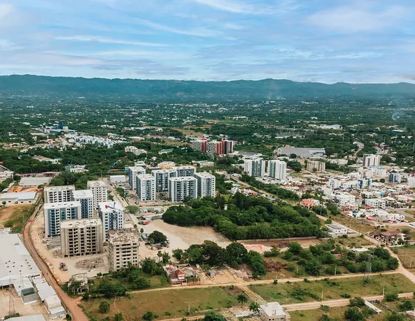 apartamentos -  apartamento En Avenida Hispanoamericana, santiago 4