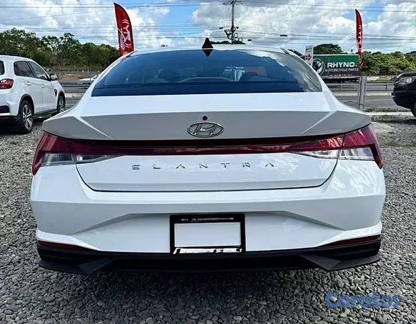 carros - Hyundai Elantra SE 2021
 6