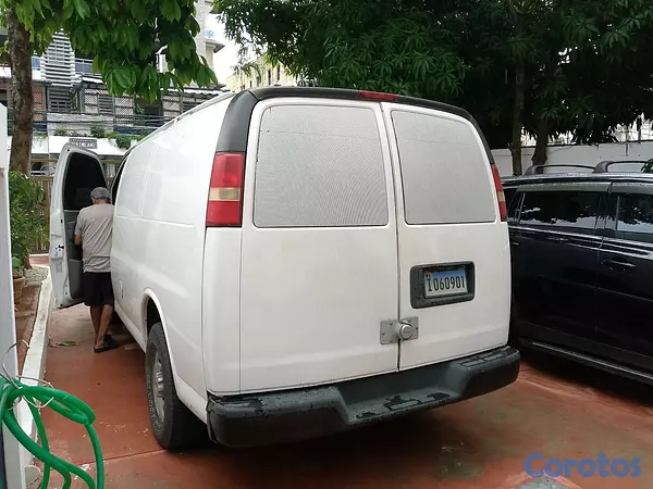 jeepetas y camionetas - Chevrolet Express 2008 3