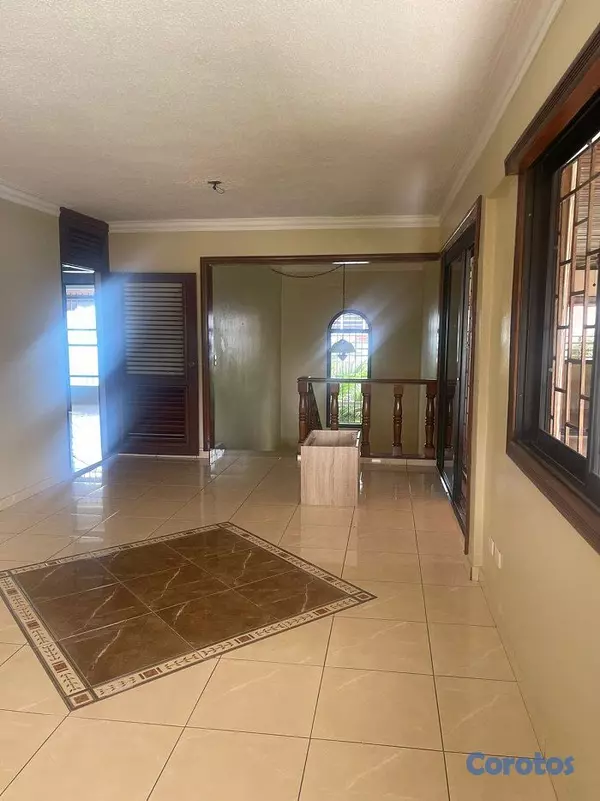 casas - Casa en Alquiler – Ideal para Negocio u Oficina Ub 6