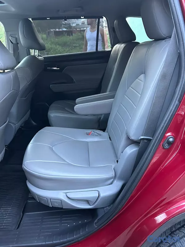 jeepetas y camionetas - Toyota Highlander 2020 full clean 3