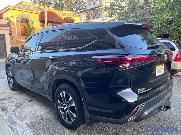 jeepetas y camionetas - Toyota Highlander XLE AWD 2020 Versión Americana 5