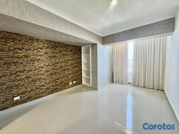 apartamentos - Vendo hermoso y moderno penthouse remodelado 5 hab 6