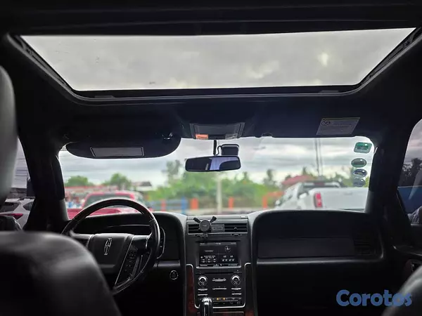 jeepetas y camionetas - LINCOLN NAVIGATOR 2015 L 6