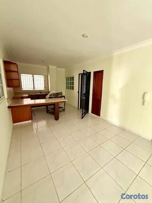 apartamentos - alquilo urbanización real tres habitaciones 2.5 baños dos parqueos lineales  9
