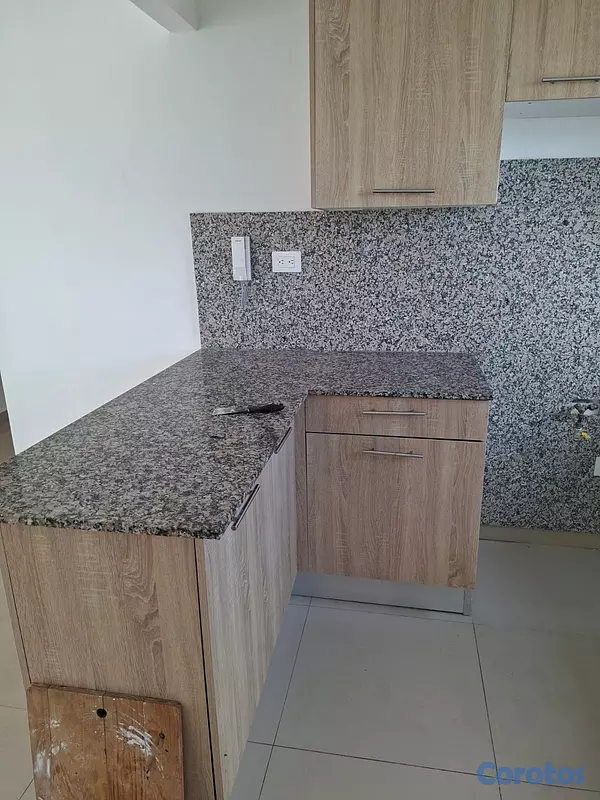 apartamentos - 🏡 Apartamento en Alquiler con Terraza Privada y Pi 6
