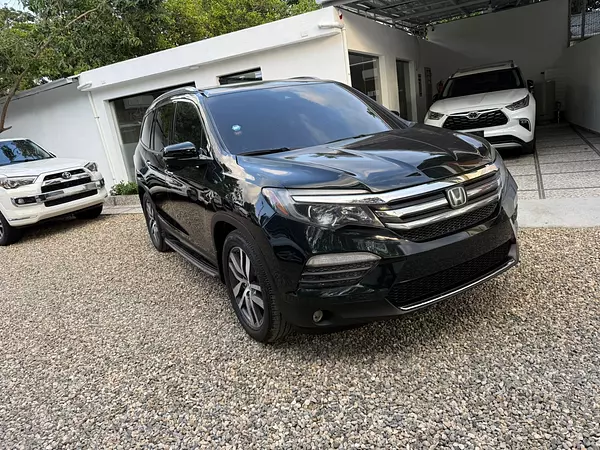 jeepetas y camionetas - Honda pilot 2016 touring  5