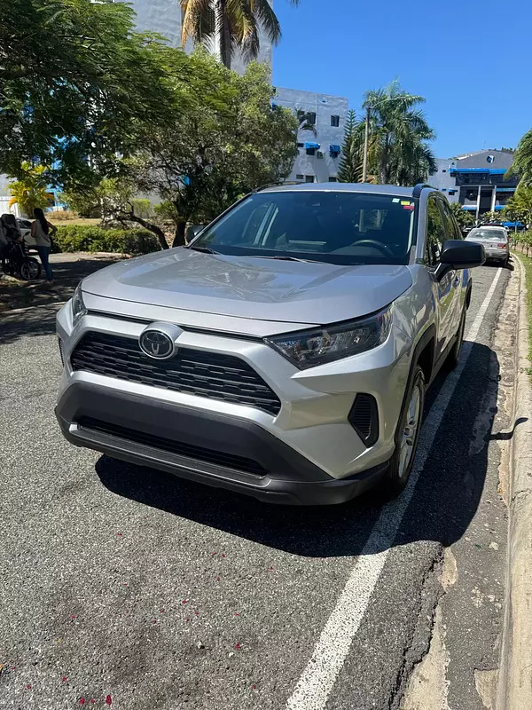 jeepetas y camionetas - Toyota rav4 2021 2