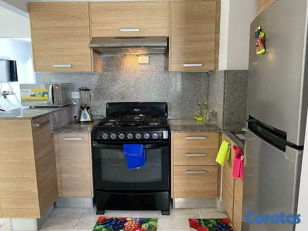 apartamentos - Se Vende Apartamento en Riviera Colonial Amueblado  4