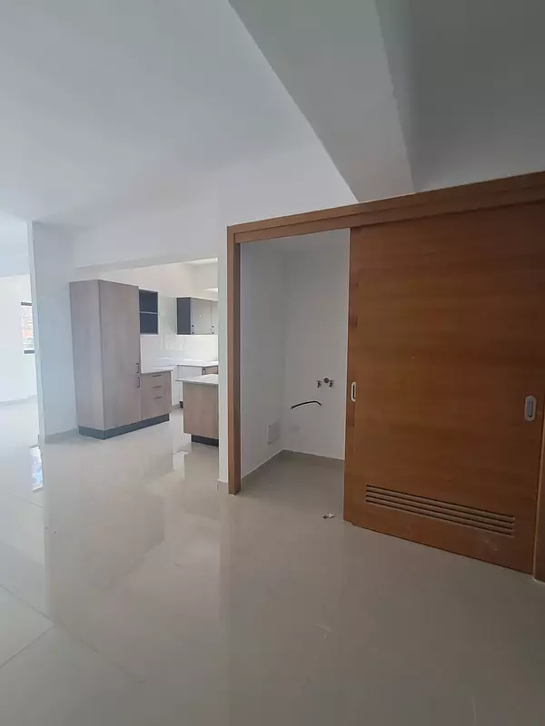apartamentos - Apartamento con terraza en km.6 1/2 Independencia  5
