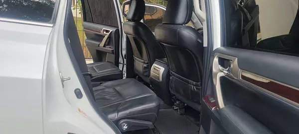 jeepetas y camionetas - LEXUS GX460 FULL 2017 7