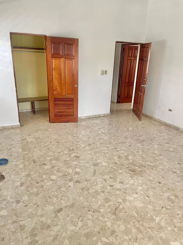 casas - Vendo casa en Las Praderas. 3
