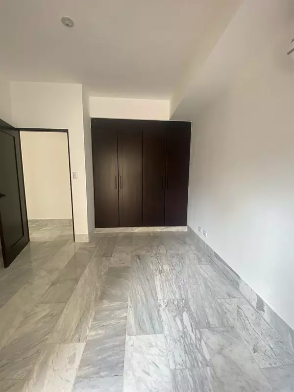 apartamentos - Apartamento de venta con área de cine en La Esmeralda  5