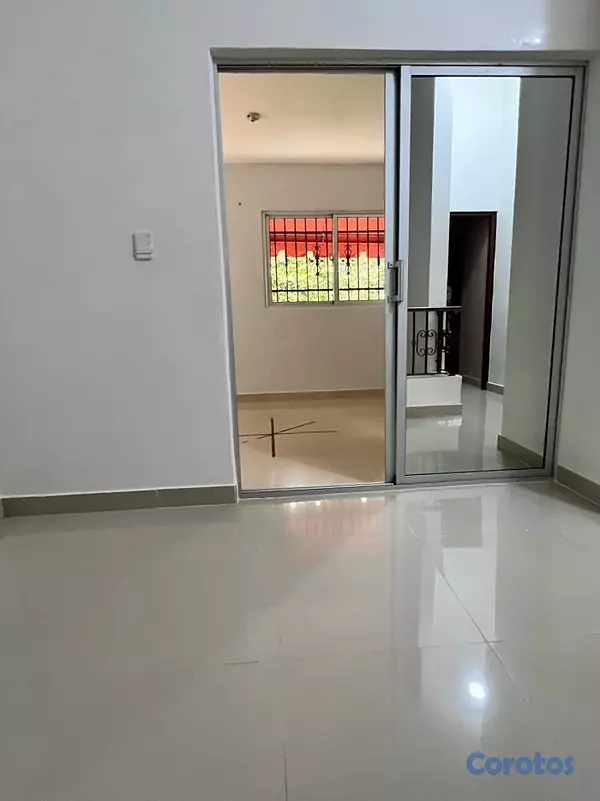 casas - Alquilo casa en Altos de Arroyo Hondo II 4