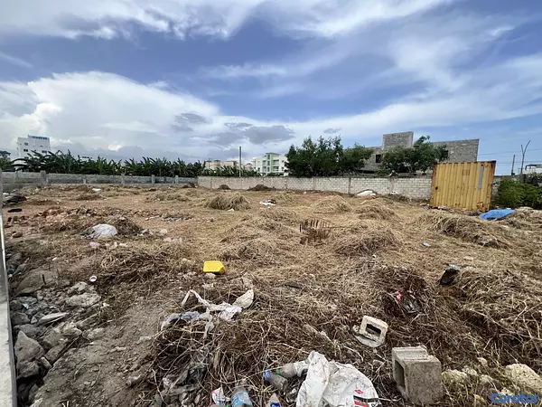 solares y terrenos - Se alquila local comercial de 900mts en la autopista de san Isidro  3