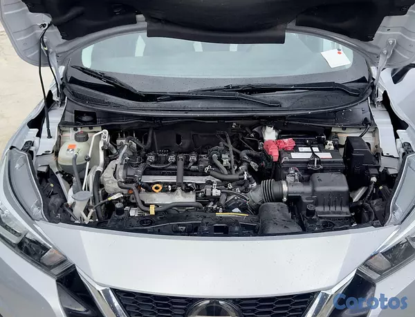 carros - Nissan Versa SV 2021
 10