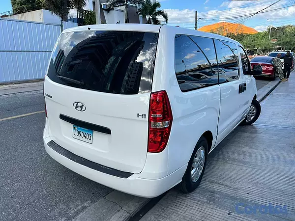 jeepetas y camionetas - HYUNDAI H1 2020 COMO NUEVA 7