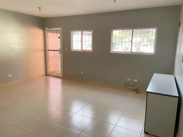 oficinas y locales comerciales - Solar comercial céntrico  6