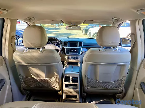jeepetas y camionetas - Mercedes-Benz clase ML-300 4matic 2015 5