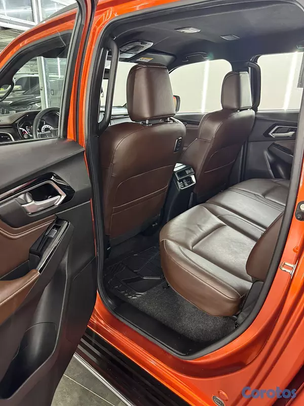 jeepetas y camionetas - Isuzu DMAX 2024 9