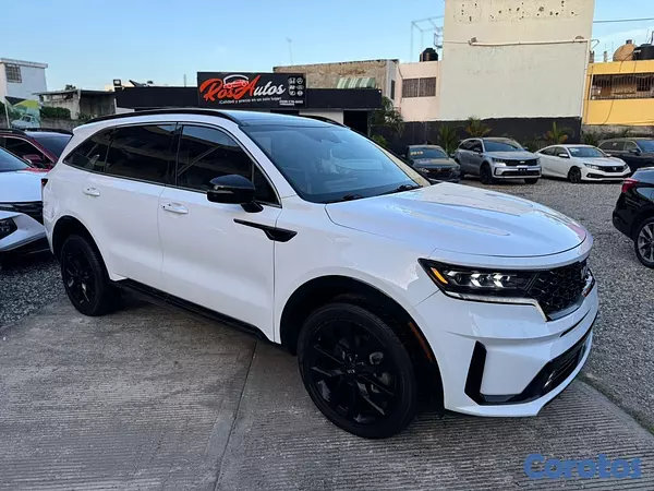 jeepetas y camionetas - Kia Sorento SXT Prestige 2021 3