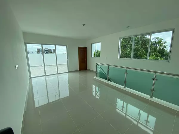 penthouses - Penthouse Totalmente Nuevo en Autopista Duarte  6
