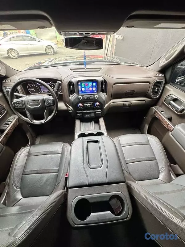 jeepetas y camionetas - GMC SIERRA DENALI 2022  8