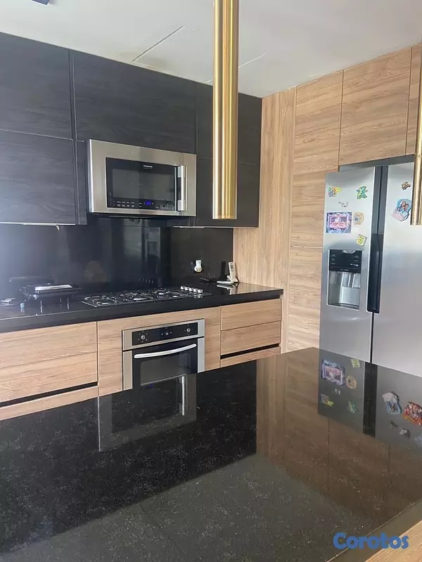 apartamentos - venta de apartamento en Evaristo morales con 172mts piso alto Distrito Nacional  7