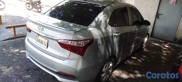 carros - Hyundai Grand i10 3