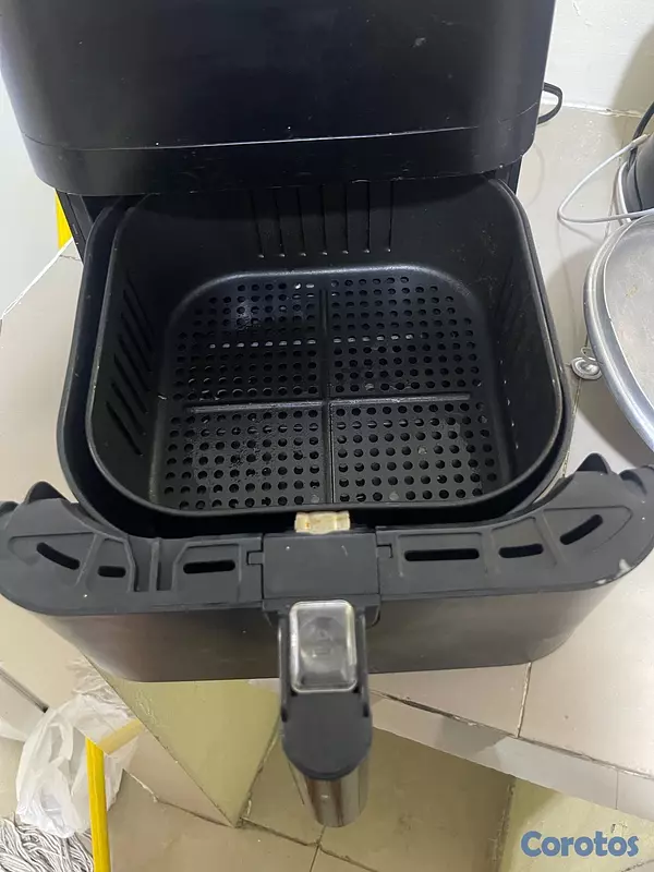decoración y accesorios - Mesa en cristal y Airfryer 5