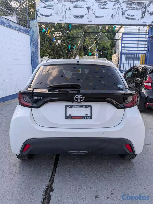 carros - TOYOTA YARIS 2021 3