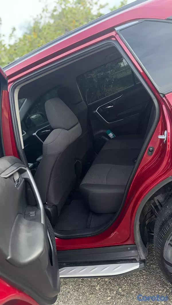 jeepetas y camionetas - TOYOTA RAV4 2020 XLE FUL RECIEN IMPORTADA 9