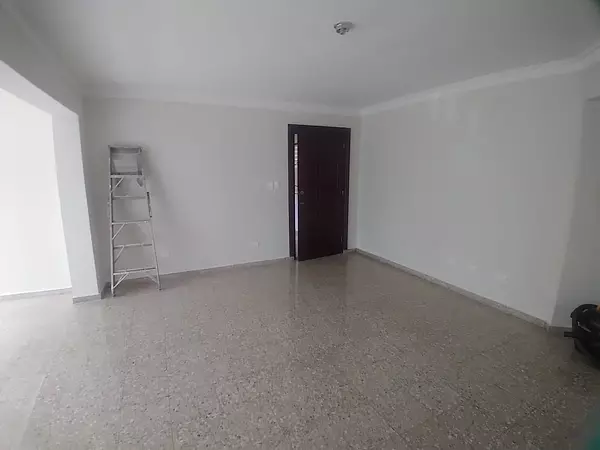 apartamentos - Se alquila apartamento en Urbanización Real 7