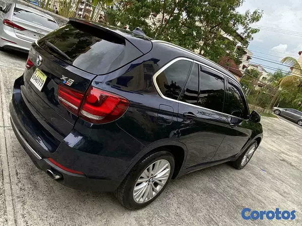 jeepetas y camionetas - 2017 bmw x5 xDrive35i  $22,600 como nueva 5