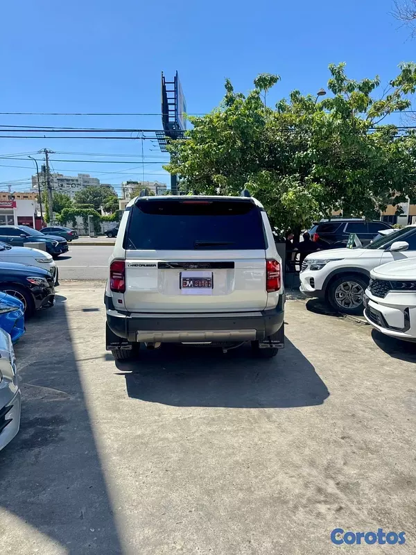 jeepetas y camionetas - Toyota Land Cruiser Prado Adventure 1A 2025 7