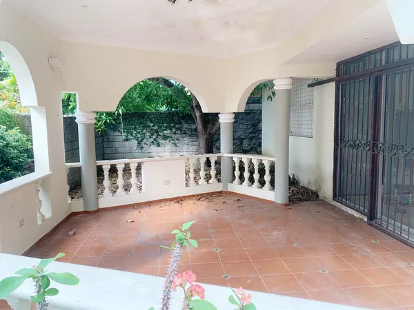 casas - Casa con fines comerciales  9