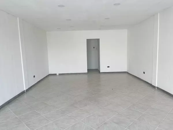 oficinas y locales comerciales - Alquiler local comercial  3