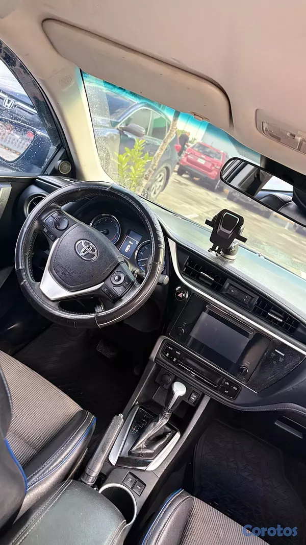 carros - Toyota Corolla SE 2017 - Sport 9