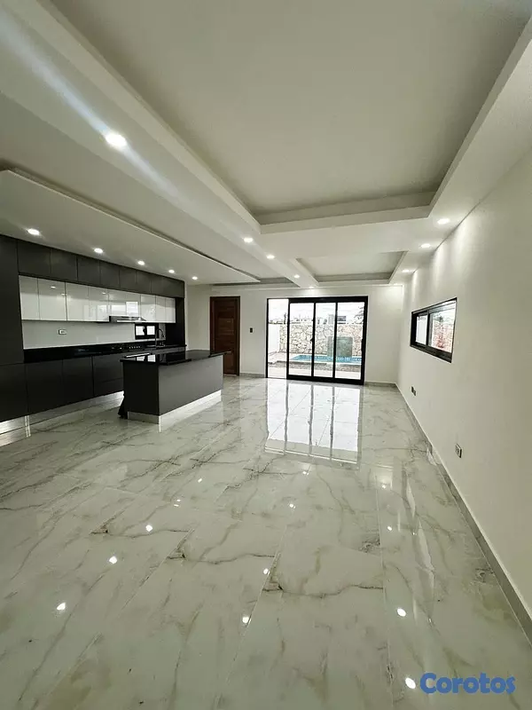 casas vacacionales y villas - venta de Villa en punta cana con piscina y 161mts de solar  5