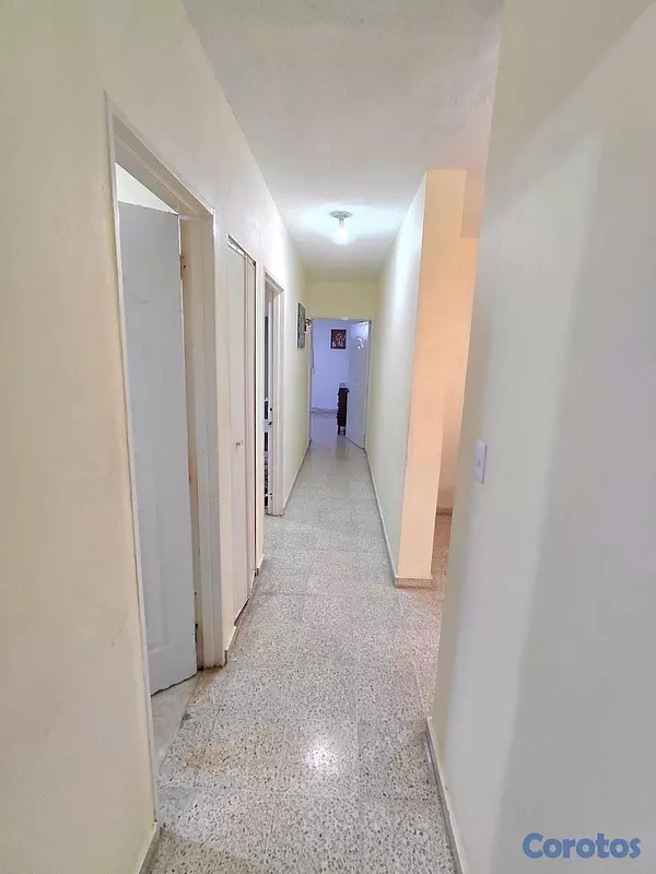 apartamentos - vendo Apartamento 1er Nivel Zona Universitaria  7