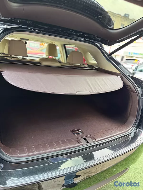 jeepetas y camionetas - se vende Lexu 2016,un  vehículo en condiciones óptimas ! 11