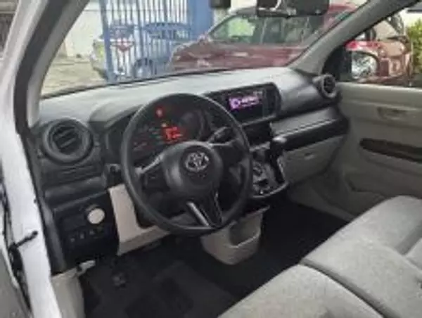 carros - TOYOTA PASSO  5