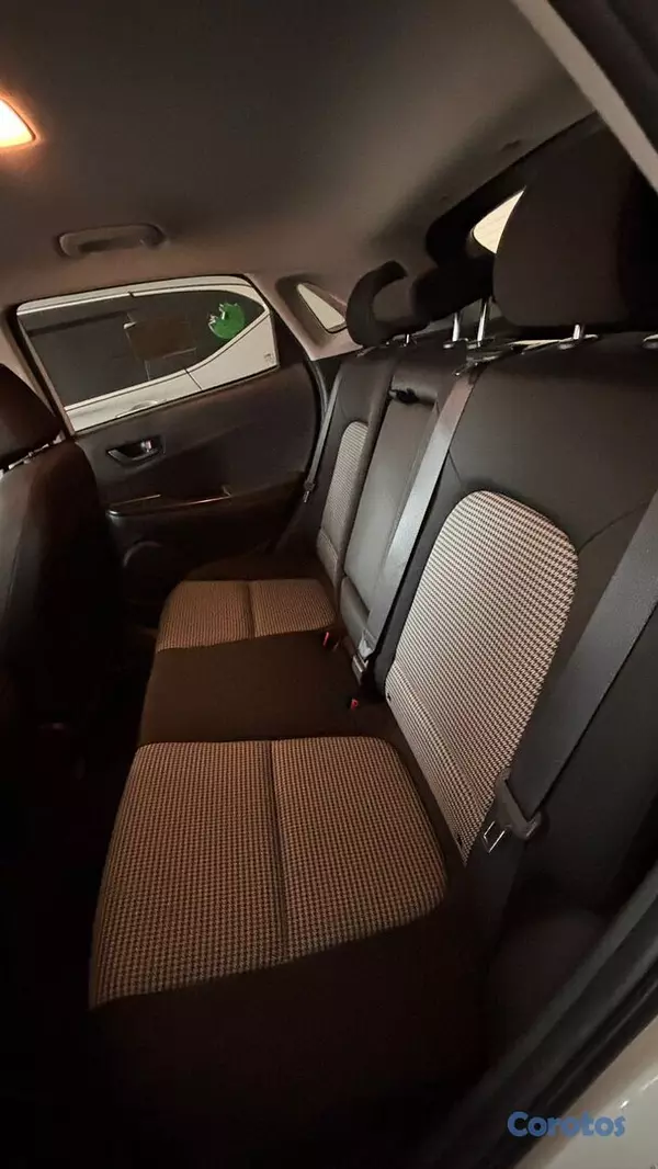 jeepetas y camionetas - HYUNDAI KONA SEL 2021 RECIEN IMPORTADA CLEAN CARFA 8