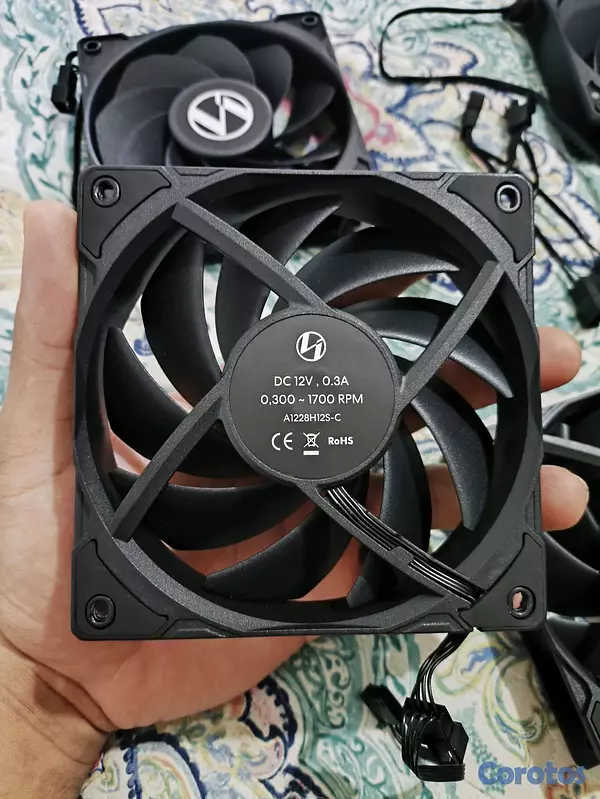 computadoras y laptops - Abanicos para PC Lian Li 2