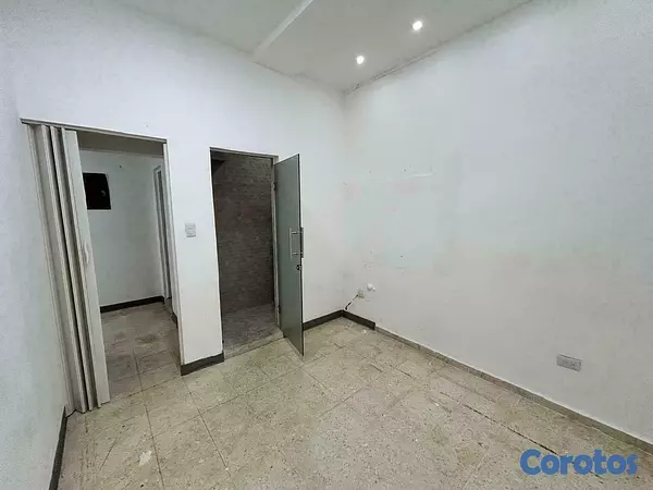 oficinas y locales comerciales - Alquila Local 130 m² - Ideal para Spa, Tienda, Ofi 6